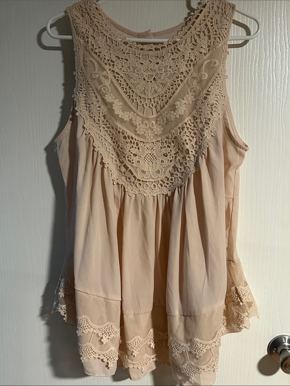 Lace Yoke Sleeveless Summer tunic in Light Blush